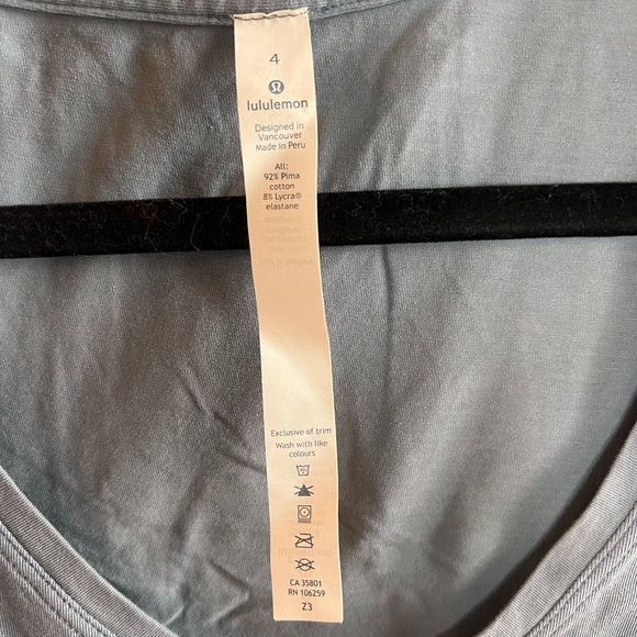Lululemon Love Tee V - Picture 4 of 4